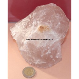 bloc de pierre quartz rose brut du Madagascar